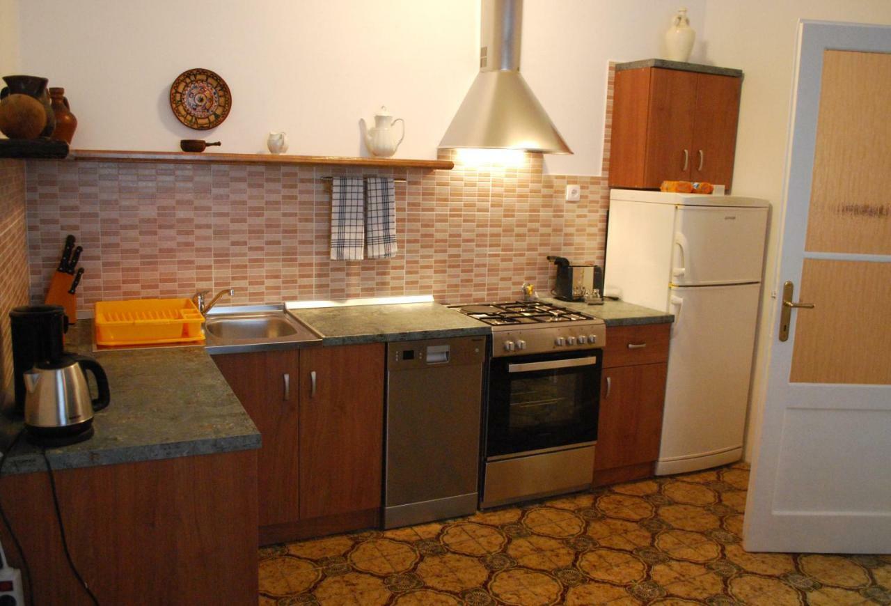 Park Pomerio Appartment Rijeka Ngoại thất bức ảnh