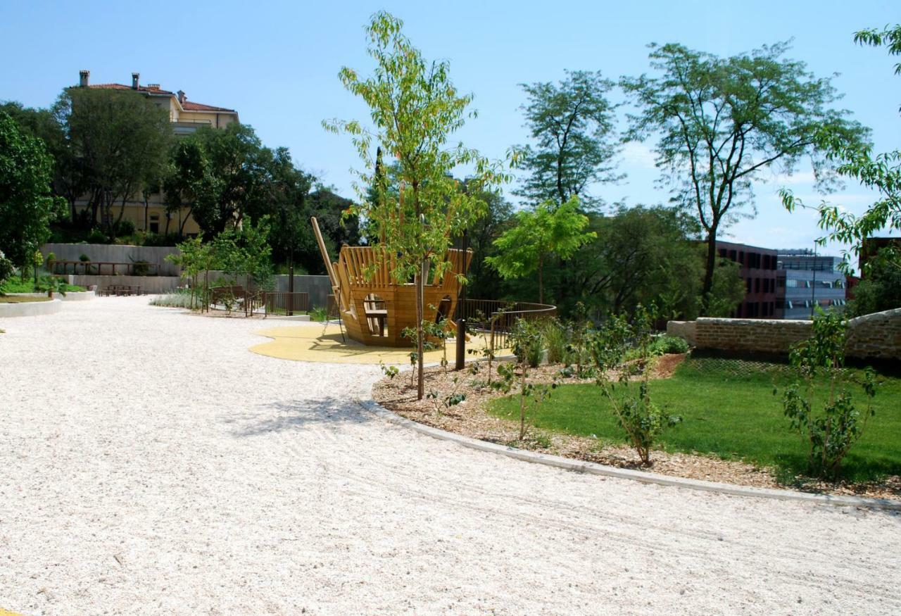 Park Pomerio Appartment Rijeka Ngoại thất bức ảnh